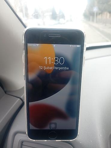 Apple iPhone: IPhone 7, 32 GB, Qara — 9