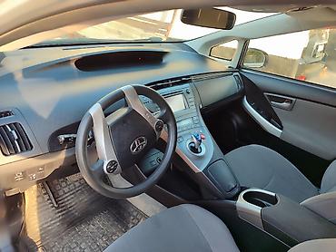aion 60i: Toyota Prius: 2014 г., 1.8 л, Автомат, Гибрид, Хэтчбэк — 7