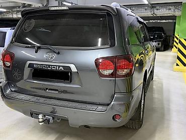 купить lexus rx: Toyota Sequoia: 2020 г., 5.7 л, Автомат, Бензин, Внедорожник — 3