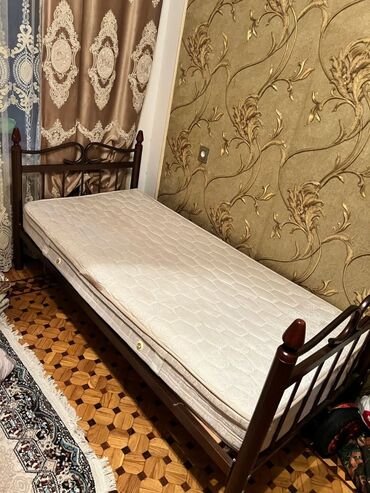 kravat basliqlari: Dəmir kravat_90azn. Matrasla birlikdə.2ədəd var. Qiymet 1ine aiddir