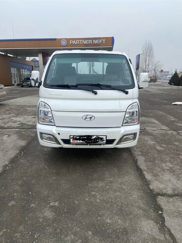 порте: Hyundai Porter: 2018 г., 2.6 л, Автомат, Дизель