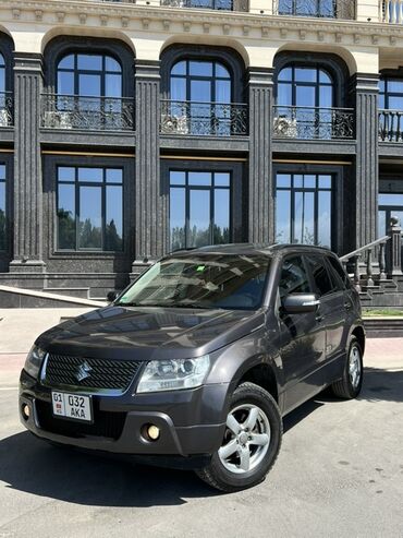 машины джип: Suzuki Grand Vitara: 2008 г., 2.4 л, Автомат, Газ, Внедорожник