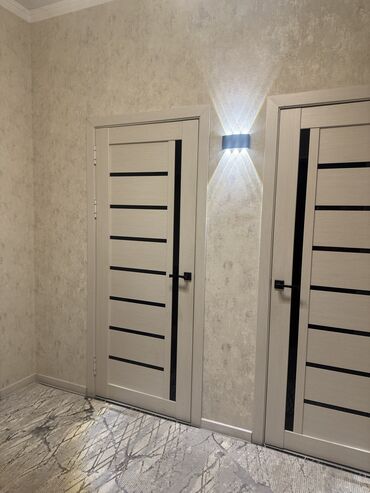 Посуточная аренда квартир: 1 комната, Банные принадлежности, Бытовая техника, Душевая кабина — 5