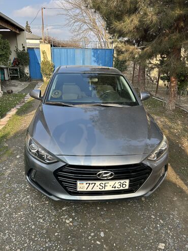 Продажа авто: Hyundai Elantra: 2 л | 2017 г. Седан