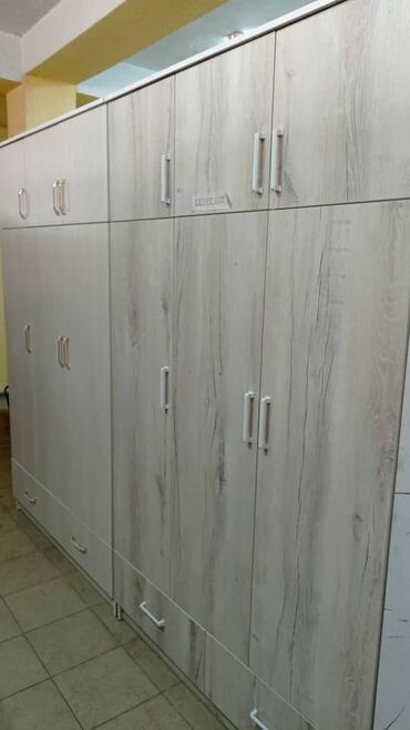 Шкафы для одежды: Шкаф для одежды, Прямой, ЛДСП — 9