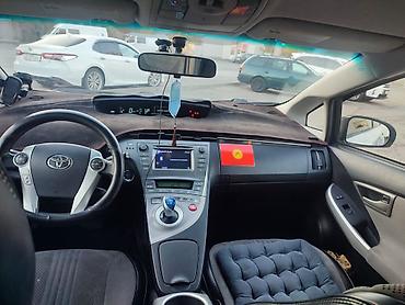 prius 2024: Toyota Prius: 2015 г., 1.8 л, Вариатор, Гибрид, Хэтчбэк — 7