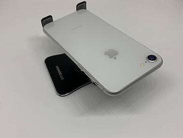 Apple iPhone: IPhone 8, Б/у, 64 ГБ, Белый, 75 % — 4