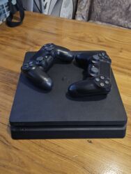 ps4 alışı: Playstation 4 ideal, təmirsiz plombu yerində. real müştəri üçün