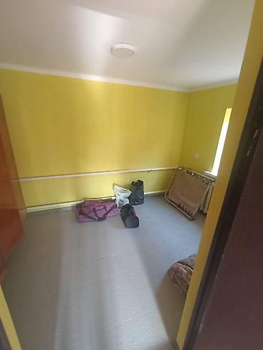 Продажа коттеджей и домов: Продаю дом 62 м2 участок 1.8 сотки.Кустанайский переулок 62 а at lalafo.kg — 13 Продажа коттеджей и домов: Продаю дом 62 м2 участок 1.8 сотки.Кустанайский переулок 62 а — 13