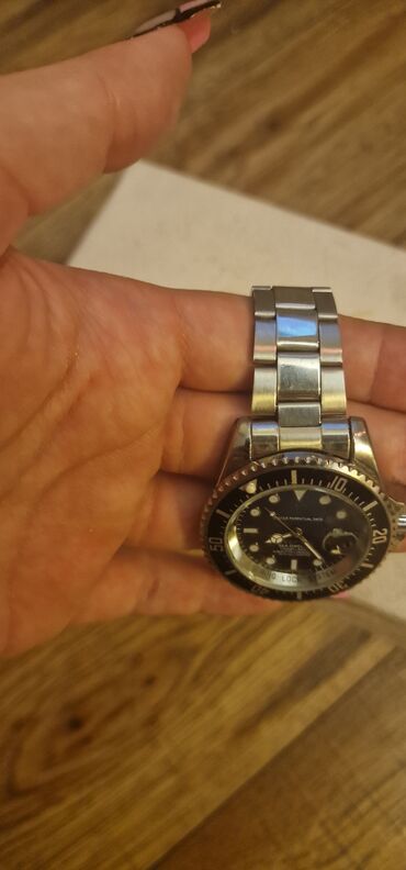 Ručni satovi: KOPIJA Rolexa, srebrni muski sat.Za vise info ili video, Viber