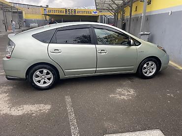 Toyota: Toyota Prius: 1.5 л | 2009 г. Хэтчбэк — 2