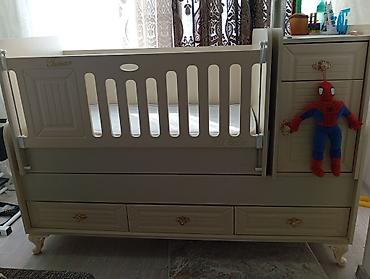 qiz kravatlari: Oğlan və qız üçün, İşlənmiş, Dördbucaq, Beşik, Dəstsiz, Matras ilə, Yellənmə mexanizmsiz — 4