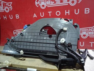 Капоты и комплектующие: Обшивка дверей Toyota Estima R50 3.5 2GR-FE 2007 перед. лев. (б/у)