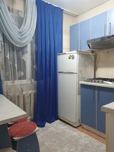 боконбаева советская: 1 комната, 32 м², 104 серия, 4 этаж, Старый ремонт