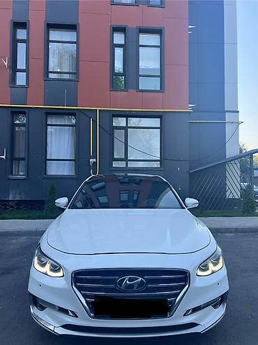 ix 25: Hyundai Grandeur: 2017 г., 3 л, Автомат, Газ, Седан — 2
