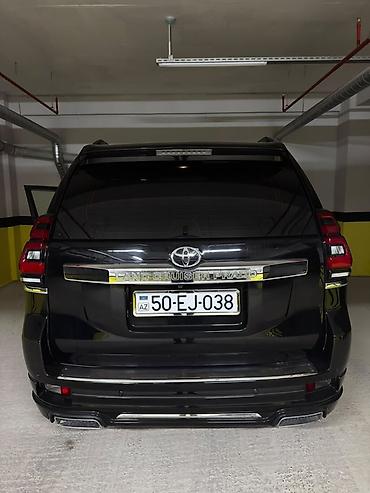 07 maşnlar: Toyota Land Cruiser Prado: 2.7 l | 2013 il Ofrouder/SUV — 2
