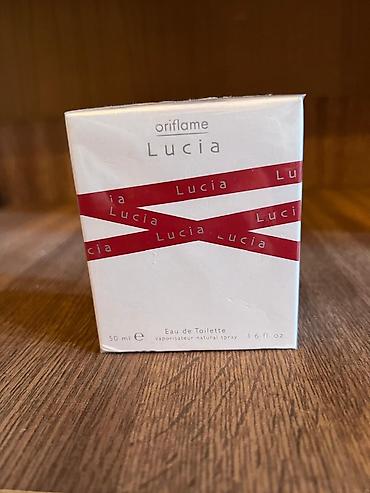 yves rocher: Ətirlərin hər biri 30 manat, biraz işlədilib. Versace Man, Chrome — 4