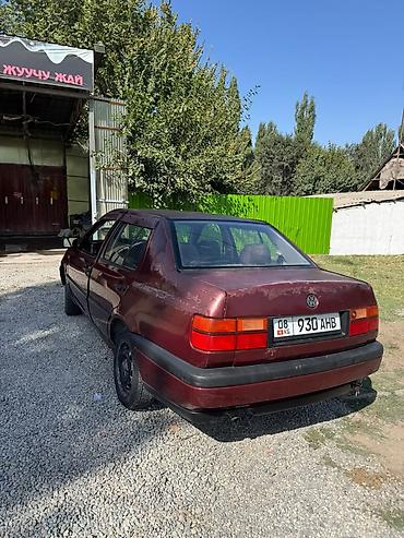 honda adyssey: Volkswagen Vento: 1993 г., Механика, Седан — 3
