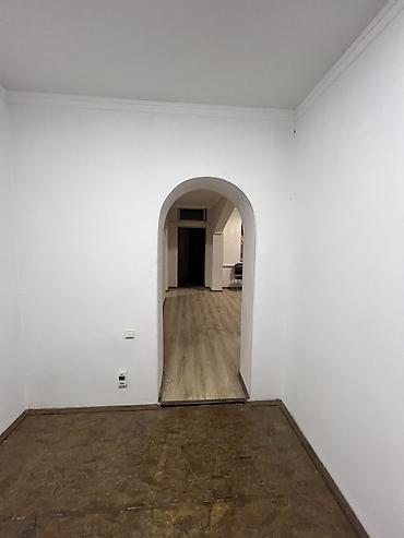 Продажа коттеджей и домов: ПРОДАЕТСЯ просторный 1-этажный дом 📍 Район: Золотой квадрат 🏠 — 4