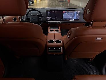 Lixiang: Lixiang L9: 2023 г., 1.5 л, Автомат, Гибрид, Универсал — 8