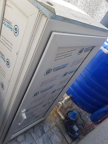 plastik boru ütü: PVC materialından hazırlanmış açılıb-bağlanan mühafizə dolabı/kabin. - — 1