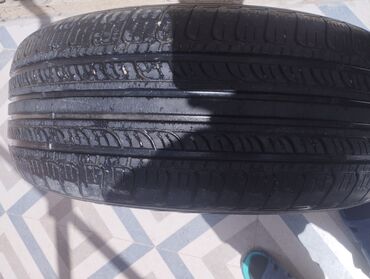 yarpaq disk: 215/55R17 ölçülü təkər, 94V sürət indeksinə malikdir. Bu təkər