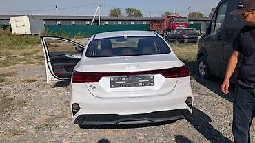 машина kj: Kia K3: 2021 г., 1.6 л, Вариатор, Бензин, Седан — 3
