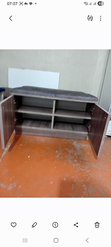 Ayaqqabı dolabı və oturacaq-benk - Material: ağac teksturalı laminat