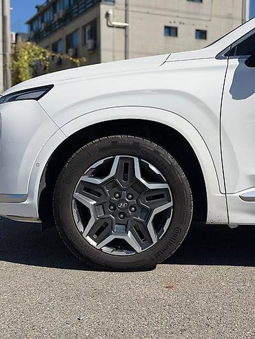 стария хендай: Hyundai Santa Fe: 2021 г., 1.6 л, Гибрид, Кроссовер — 3