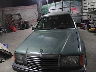 Унаа сатуу: Mercedes-Benz W124: 1988 г., 2.3 л, Кол менен иштөөчү, Бензин, Универсал — 1