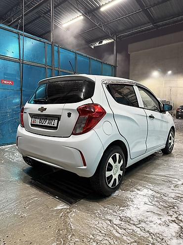 Chevrolet: Chevrolet Spark: 2017 г., 1 л, Автомат, Бензин, Хэтчбэк — 5
