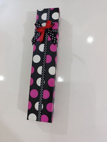 Hədiyyə bağlamaları: Hədiyyə qutusu — 7