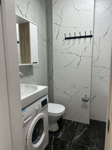 Продажа квартир: 1 комната, 42 м², Элитка, 14 этаж, Дизайнерский ремонт at lalafo.kg — 8 Продажа квартир: 1 комната, 42 м², Элитка, 14 этаж, Дизайнерский ремонт — 8