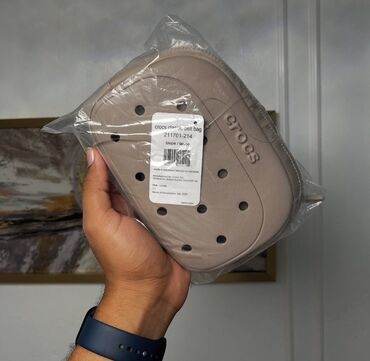 ремень офицерский: Сумка на пояс Crocs Classic Belt Bag - Модель: 21 - Цвет: taupe