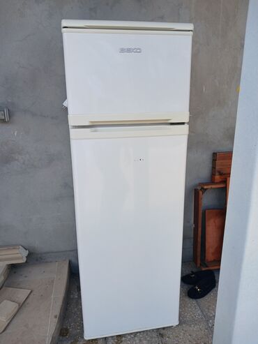 Separatorlar: Beko iki qapılı soyuducu - Üst hissədə ayrıca dondurucu bölmə (rafla)