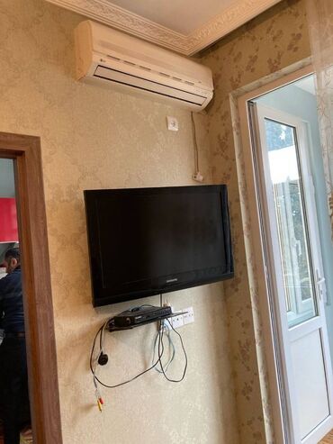 Uzunmüddətli kirayə mənzillər: Binəqədi rayonu,Dernegul metrosuna 5 deg mesafe, Versal palasin — 1