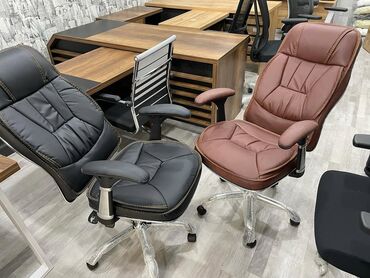 Ofis və oyun kresloları: Yeni, Təkərli, Qolları tənzimlənir, Dəri -da lalafo.az — 21 Ofis və oyun kresloları: Yeni, Təkərli, Qolları tənzimlənir, Dəri — 21