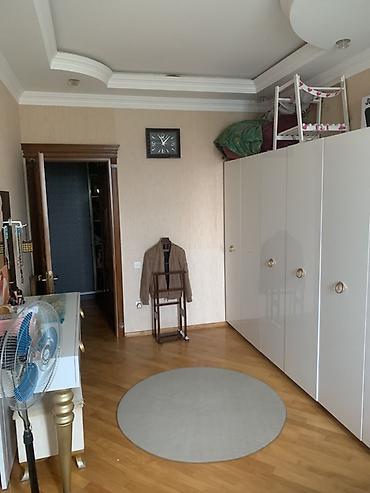 kreditle kunc divan: Klassik üslubda geniş qonaq otağı mebeli dəsti - 3 hissədən ibarət — 8