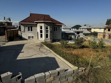 продажа дом токмок сах завод: Дом, 200 м², 7 комнат, Собственник, Евроремонт