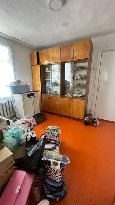 Продажа домов: Дом, 200 м², 5 комнат, Собственник, Старый ремонт at lalafo.kg — 16 Продажа домов: Дом, 200 м², 5 комнат, Собственник, Старый ремонт — 16