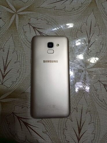продажа холодильников бу: Samsung Galaxy J6, 32 GB, rəng - Gümüşü, Barmaq izi, İki sim kartlı, Face ID