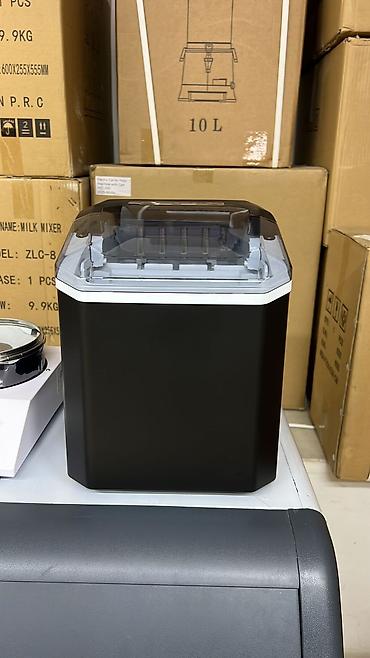 Buz aparatları: Kompakt Buz Hazırlayan Aparat (Countertop Ice Maker) - Rəng: Qara, ağ — 1