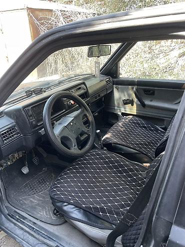 jet auto: Volkswagen Jetta: 1989 г., 1.8 л, Механика, Бензин, Седан — 6