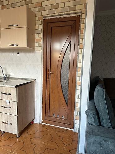 Аренда квартир: Unvan razin talkucqanin yani 5 5dir aileye usdunuy verilir 100 depazit — 8