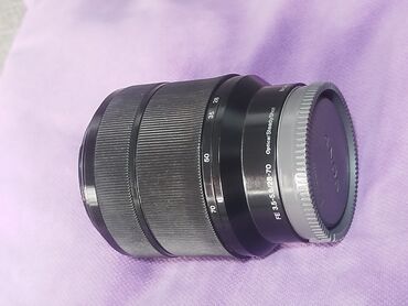 360 очки: Объектив Sony FE 3.5-5.6/28-70 OSS – это универсальный зум-объектив