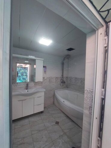 Uzunmüddətli kirayə evlər: 100 kv. m, 5 otaqlı, Su, Telefon, İnternet -da lalafo.az — 9 Uzunmüddətli kirayə evlər: 100 kv. m, 5 otaqlı, Su, Telefon, İnternet — 9