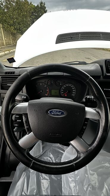 Ford: Ford Transit: 2.4 l | 2010 il 188000 km Van body type — 11