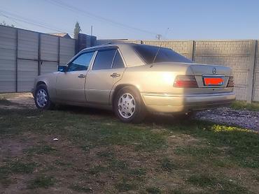 салон мерседес 124: Mercedes-Benz W124: 1994 г., 2.2 л, Механика, Седан — 2