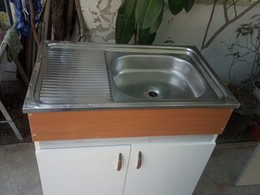 Mətbəx mebeli: MOYKA SATIRAM cox yaxşı vəzyətdədir hec bir problemi yoxdur — 4