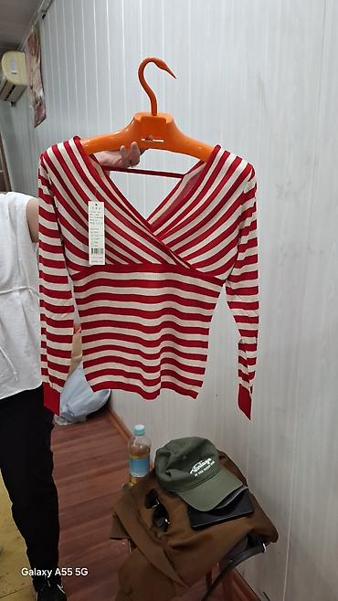 Трикотажные жилеты: Женская одежда — несколько моделей. все по 200с 1) Безрукавка/жилет с — 25